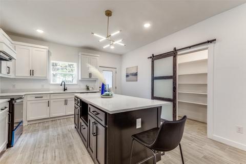 1013 Bradleys Bnd, Tool, TX 75143 photo 10