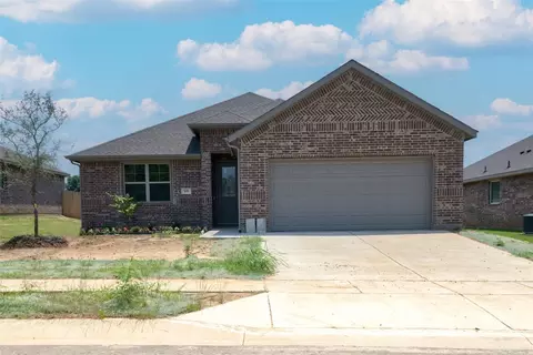108 Maverick Trl, Valley View, TX 76272