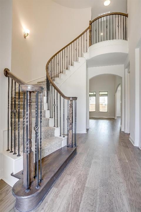 2756 Greenridge Dr, Burleson, TX 76028