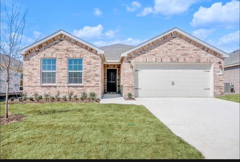 1611 Silas Dr, Forney, TX 75126