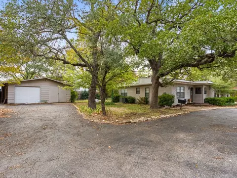 145 Teeling Trl, Whitney, TX 76692