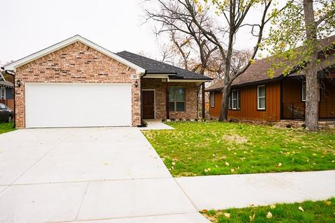 505 W Hull St, Denison, TX 75020