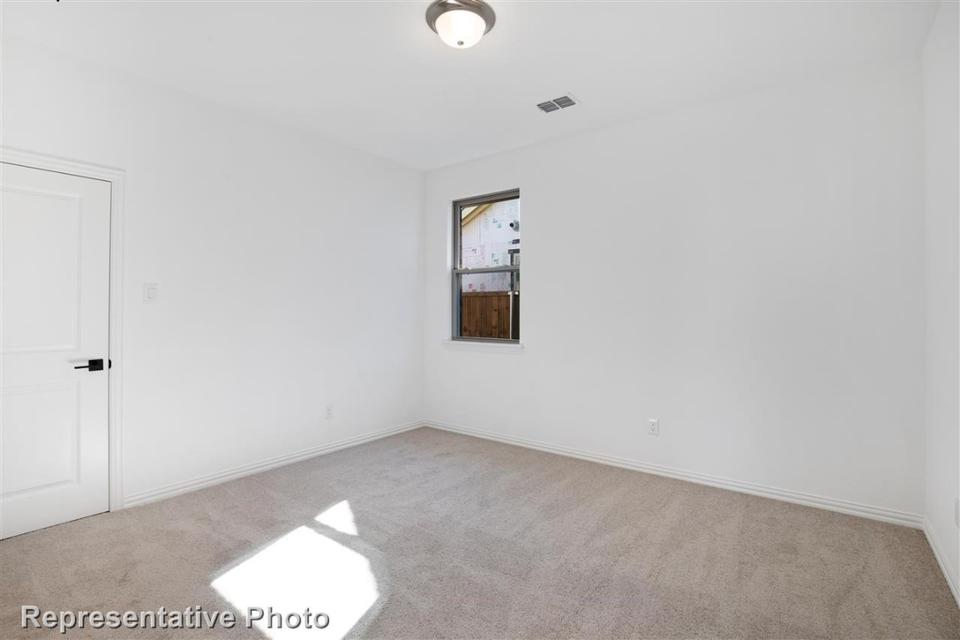  1412 Gentle Creek Ln, Haslet, TX 76052 photo 17