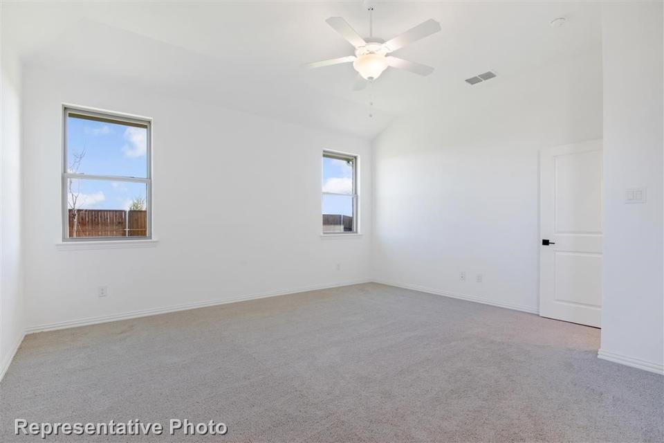  1412 Gentle Creek Ln, Haslet, TX 76052 photo 13