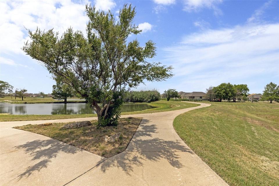  1412 Gentle Creek Ln, Haslet, TX 76052 photo 22
