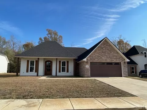 617 Stockbridge Ln, Shreveport, LA 71107