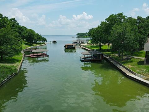 78 Tall Oaks, Streetman, TX 75859