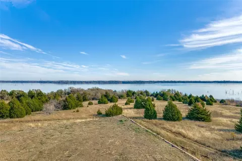 2042 April Dew Way, St Paul, TX 75098