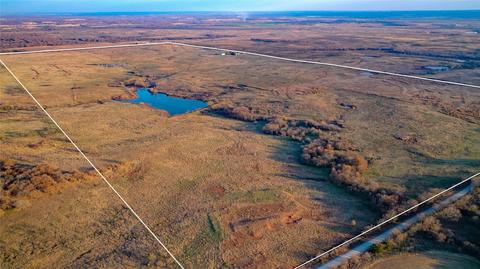 3148 Brookmole Rd, Nocona, TX 76255