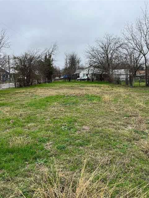 2515 Durham Ave, Brownwood, TX 76801