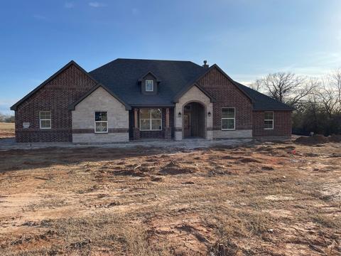 2016 Liberty Ct, Weatherford, TX 76086