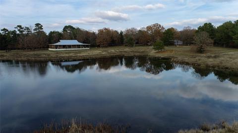 2051 County Road 2110 W, Clarksville, TX 75426