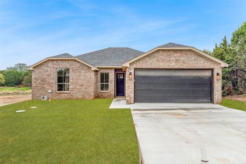 2303 Angelina St, Granbury, TX 76048