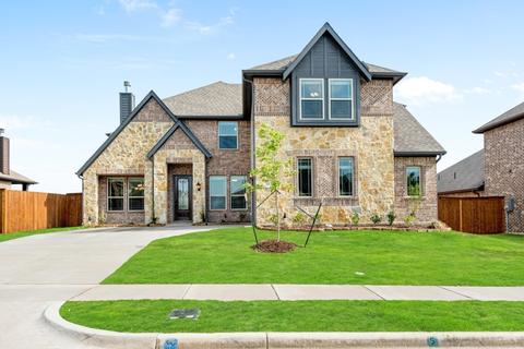 3833 Honey Grove Dr, Midlothian, TX 76065