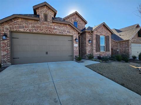 1836 Hackamore Ln, Aubrey, TX 76227