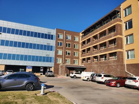 1220 W Trinity Mills Rd #5002, Carrollton, TX 75006
