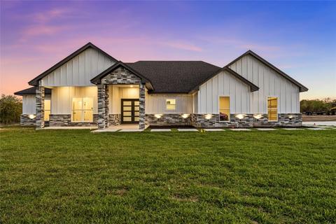 513 E Ward Bnd, Robinson, TX 76706