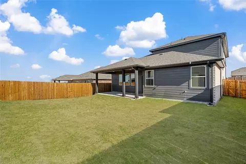5117 Unity Dr, Denton, TX 76207 photo 2