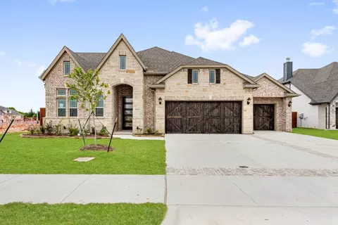 4642 Bel Air Dr, Midlothian, TX 76065