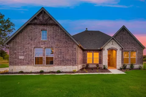 2130 Sugar Button Ln, Alvarado, TX 76009