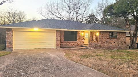 1237 Whispering Trl, Dallas, TX 75241