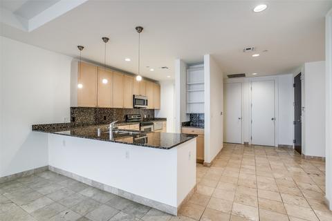 1505 Elm St #404, Dallas, TX 75201