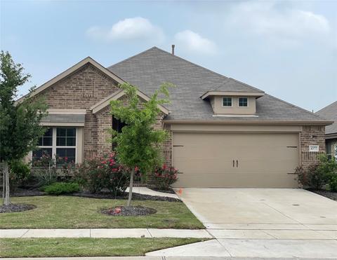 4377 Coontail Dr, Forney, TX 75126