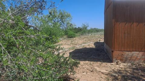 7174 Ballycastle Dr, Brownwood, TX 76801