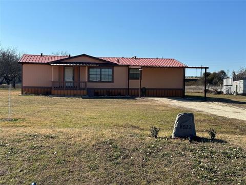 8522 Weems Estates Dr, Granbury, TX 76048