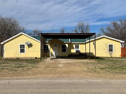 407 E Mclain St, Seymour, TX 76380