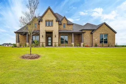 4022 Nola Dr, Midlothian, TX 76065