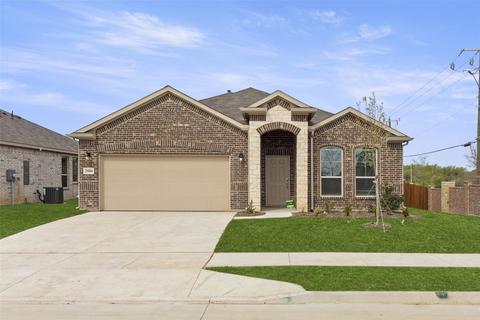 2800 Rose Heath Ln, Fort Worth, TX 76108