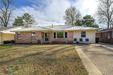 821 Camilla Dr, Shreveport, LA 71104