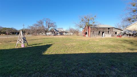 400 E Goodwin St, Bangs, TX 76823 photo 24