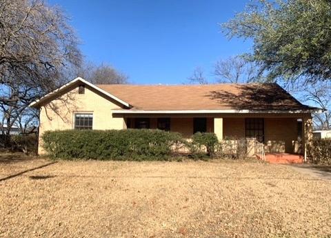 447 W Roberts St, Gorman, TX 76454