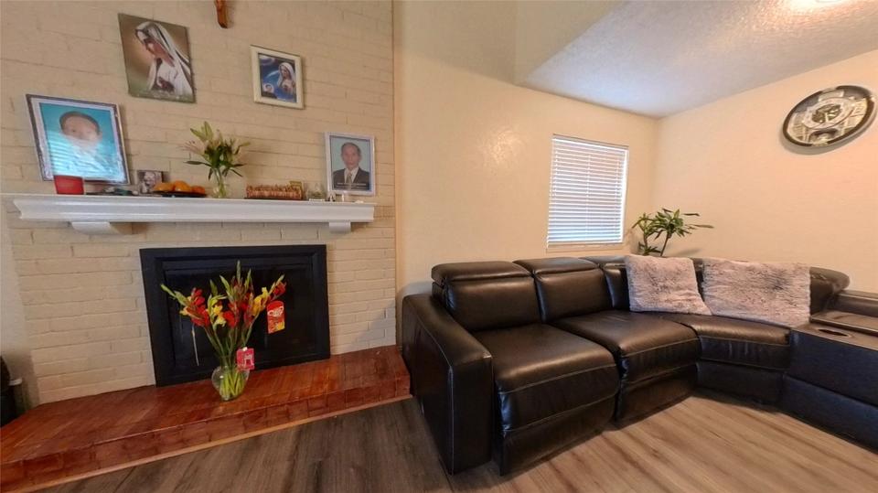  3009 Penshire Pl, Garland, TX 75044 photo 5