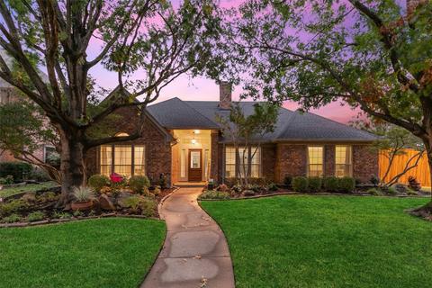 4000 Crestwood Dr, Carrollton, TX 75007