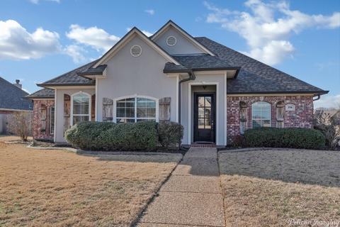 398 Half Moon Ct, Bossier City, LA 71111