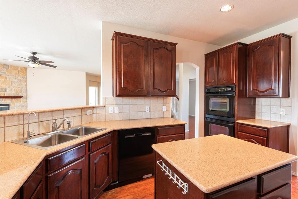  1402 Shelborn Dr, Allen, TX 75002 photo 13