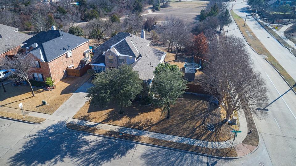  1402 Shelborn Dr, Allen, TX 75002 photo 3