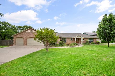 1041 Holiday Cir, Kemp, TX 75143
