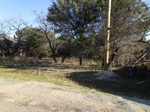 6050 Wildwood Dr, Whitney, TX 76692