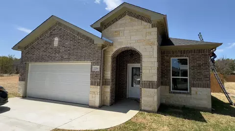 229 Backlash Dr, Gun Barrel City, TX 75156