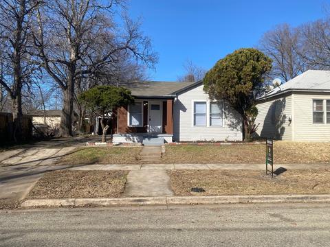 611 E Sycamore St, Sherman, TX 75090