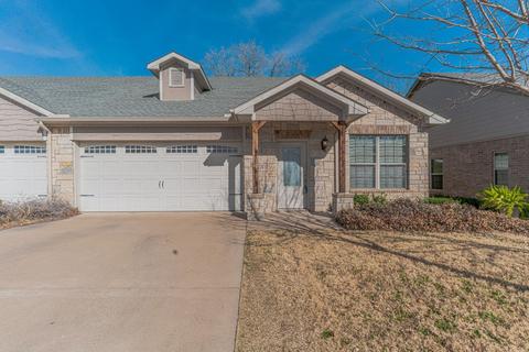2224 Cobblestone Ct, Granbury, TX 76049