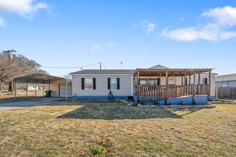 701 Oak Creek Dr, Bangs, TX 76823