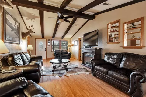 2911 Cr 13, Lakeview, TX 79239