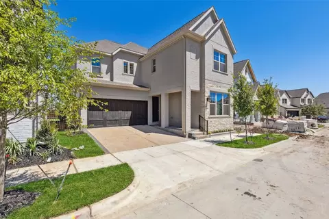3359 Monarch Pass Dr, Arlington, TX 76005