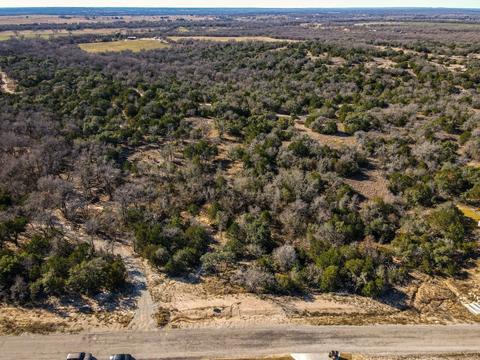 1236 Eagles Bluff Dr, Weatherford, TX 76087