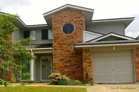 776 Evelyn Dr, Terrell, TX 75160